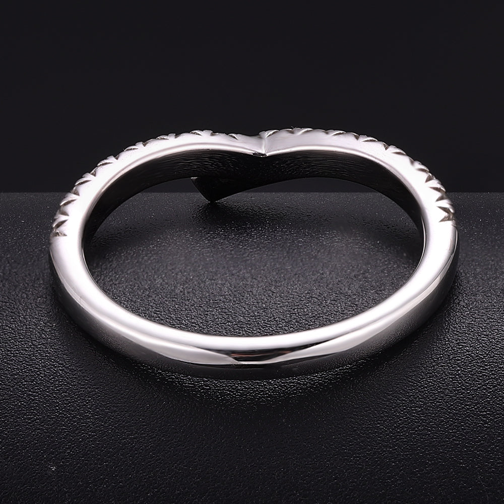 Glamorous Twisted 0.42Ct TW Round Cut Cross Over Ring Lab Diamond Band