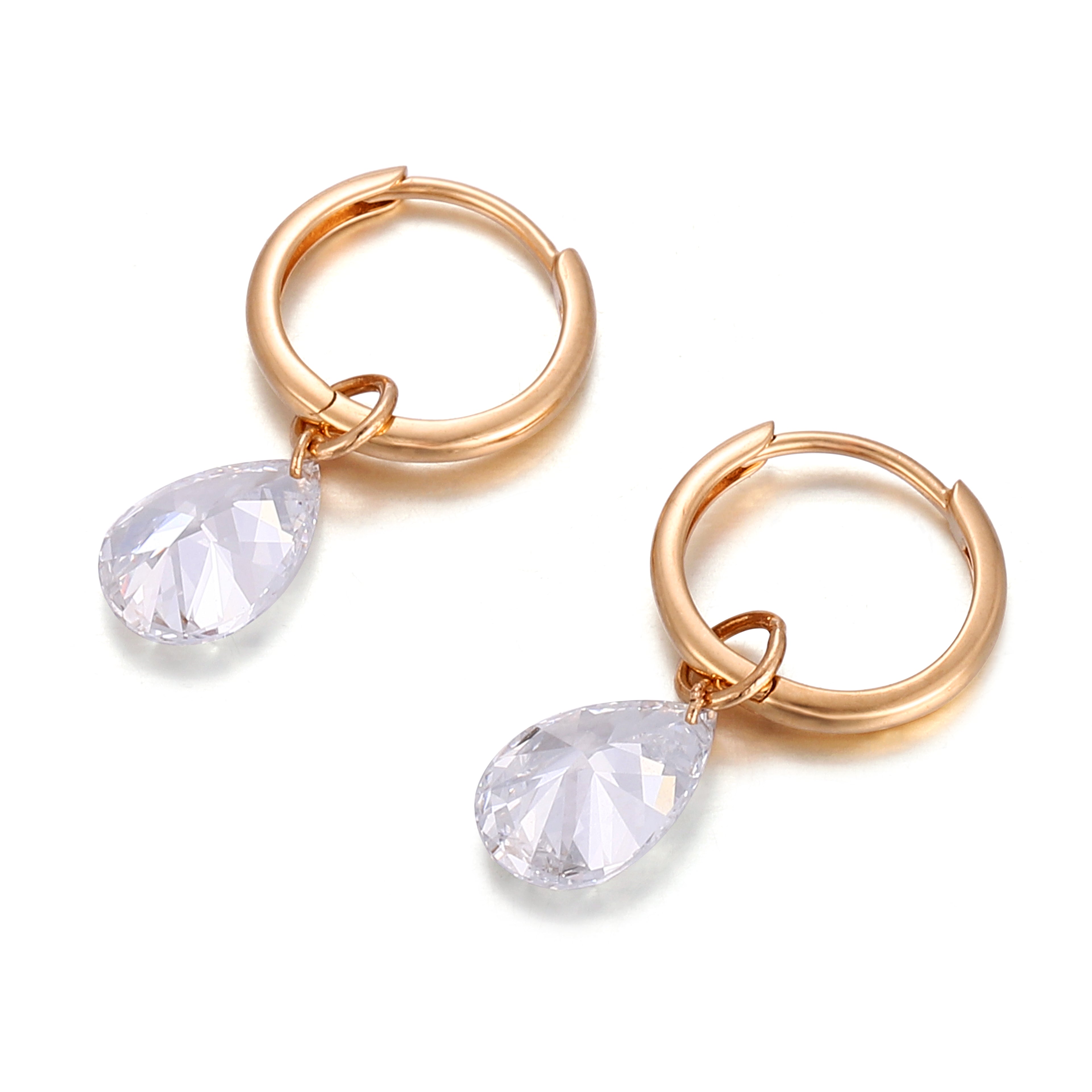 Pear Drop Elegance Lab grown Diamond and 18Kt Gold Earrings