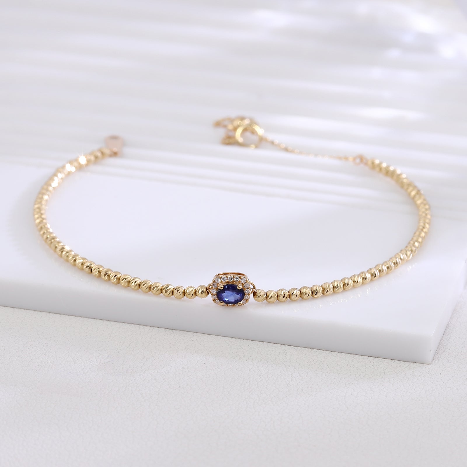 18K Yellow Gold Bracelet with Sapphire & Natural Diamond