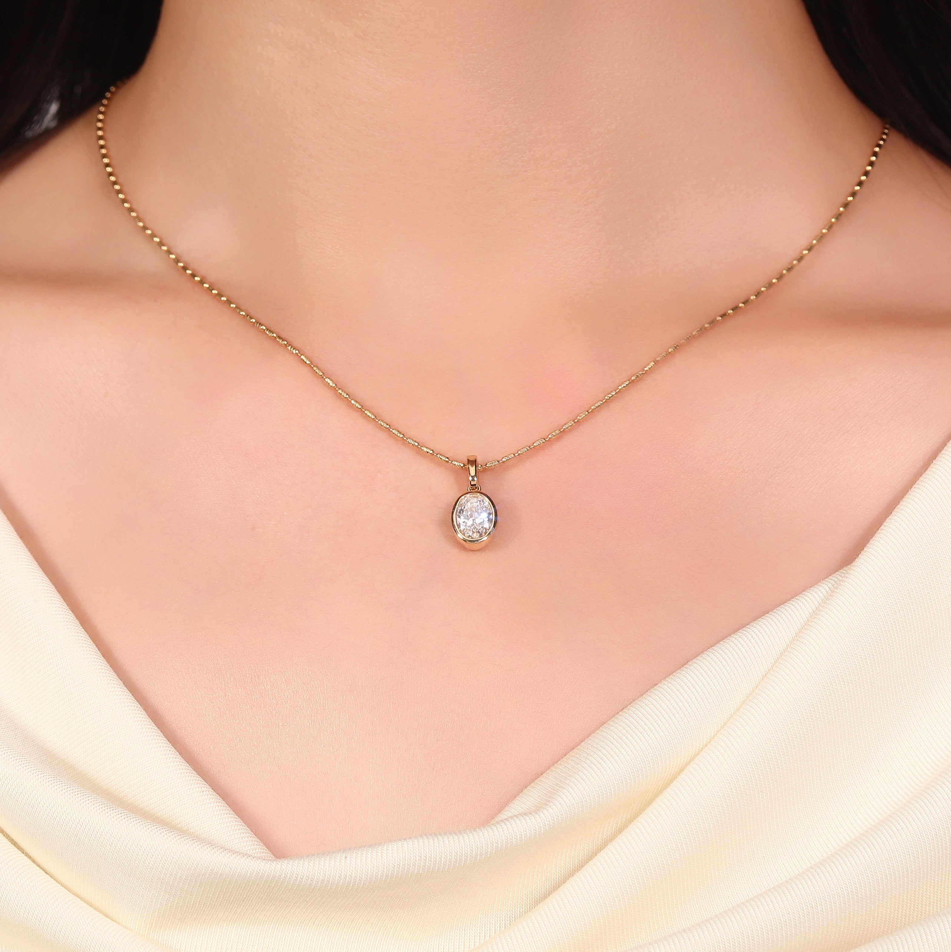 1Ct Bezel-Set Oval Cut Lab Diamond in 18Kt Gold (Pendant Only)