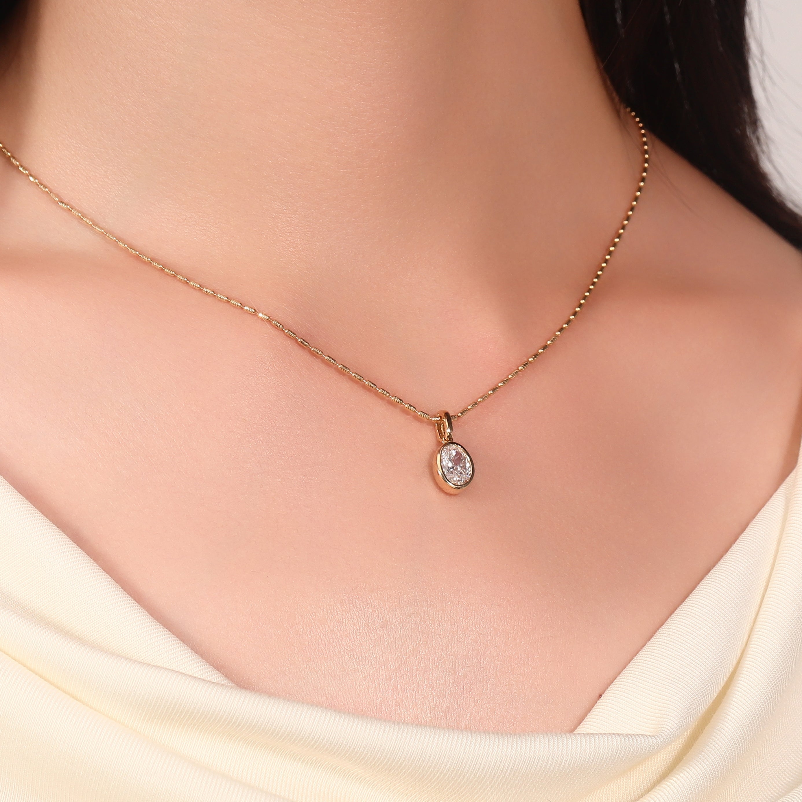 1Ct Bezel-Set Oval Cut Lab Diamond in 18Kt Gold (Pendant Only)