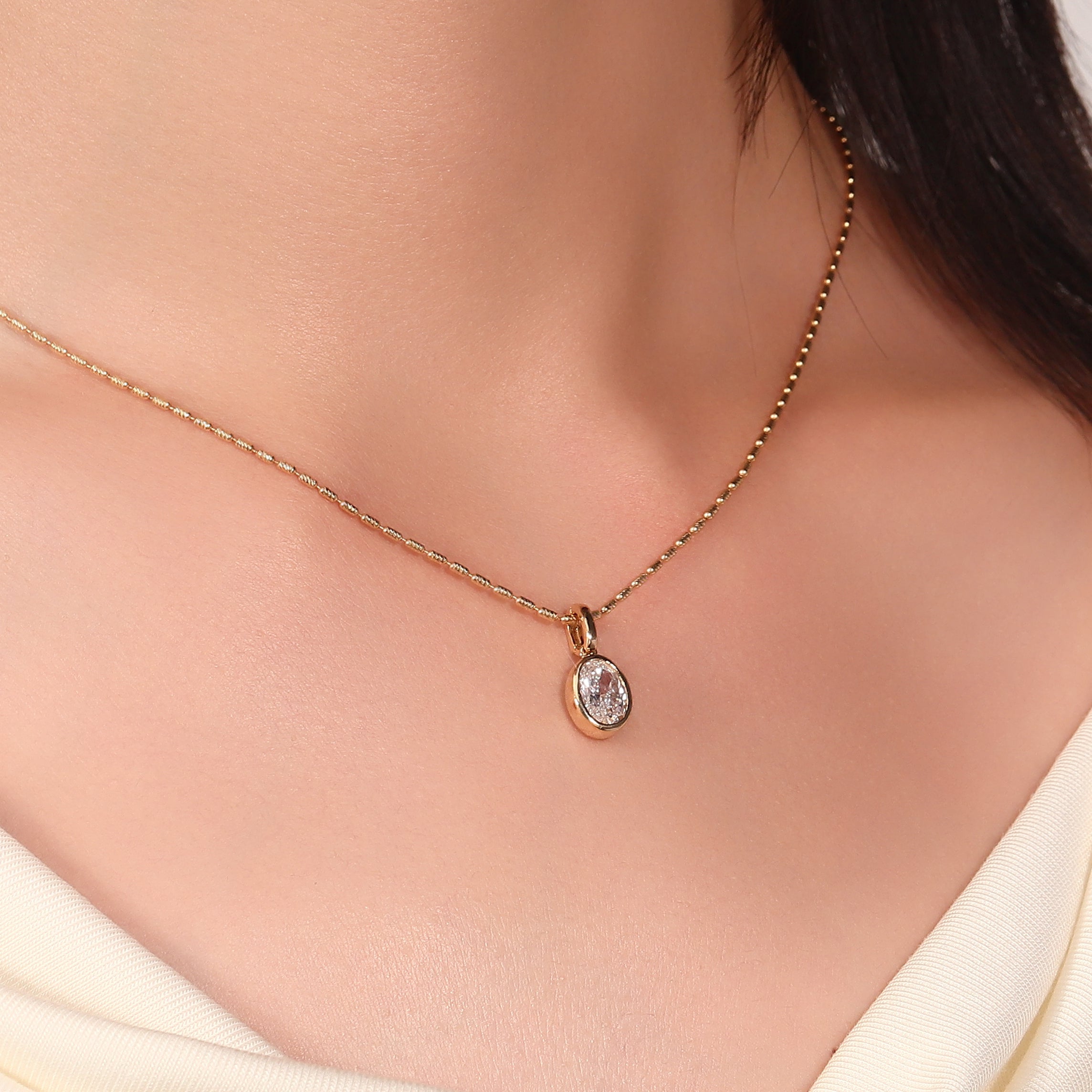 1Ct Bezel-Set Oval Cut Lab Diamond in 18Kt Gold (Pendant Only)