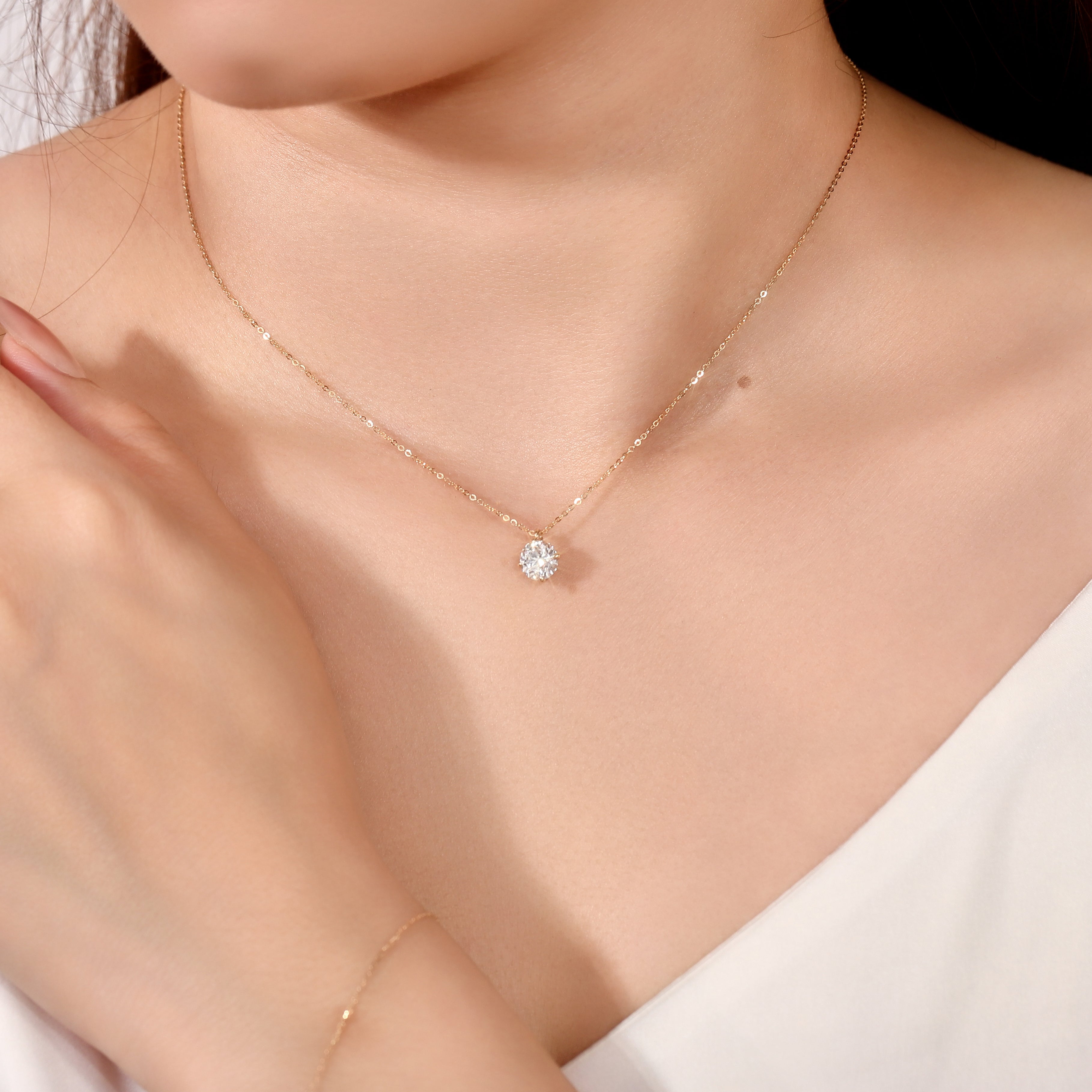 Aureate Solitaire Pendant Necklace | 1ct Round Lab Diamond Pendant Necklace in 18K Yellow Gold