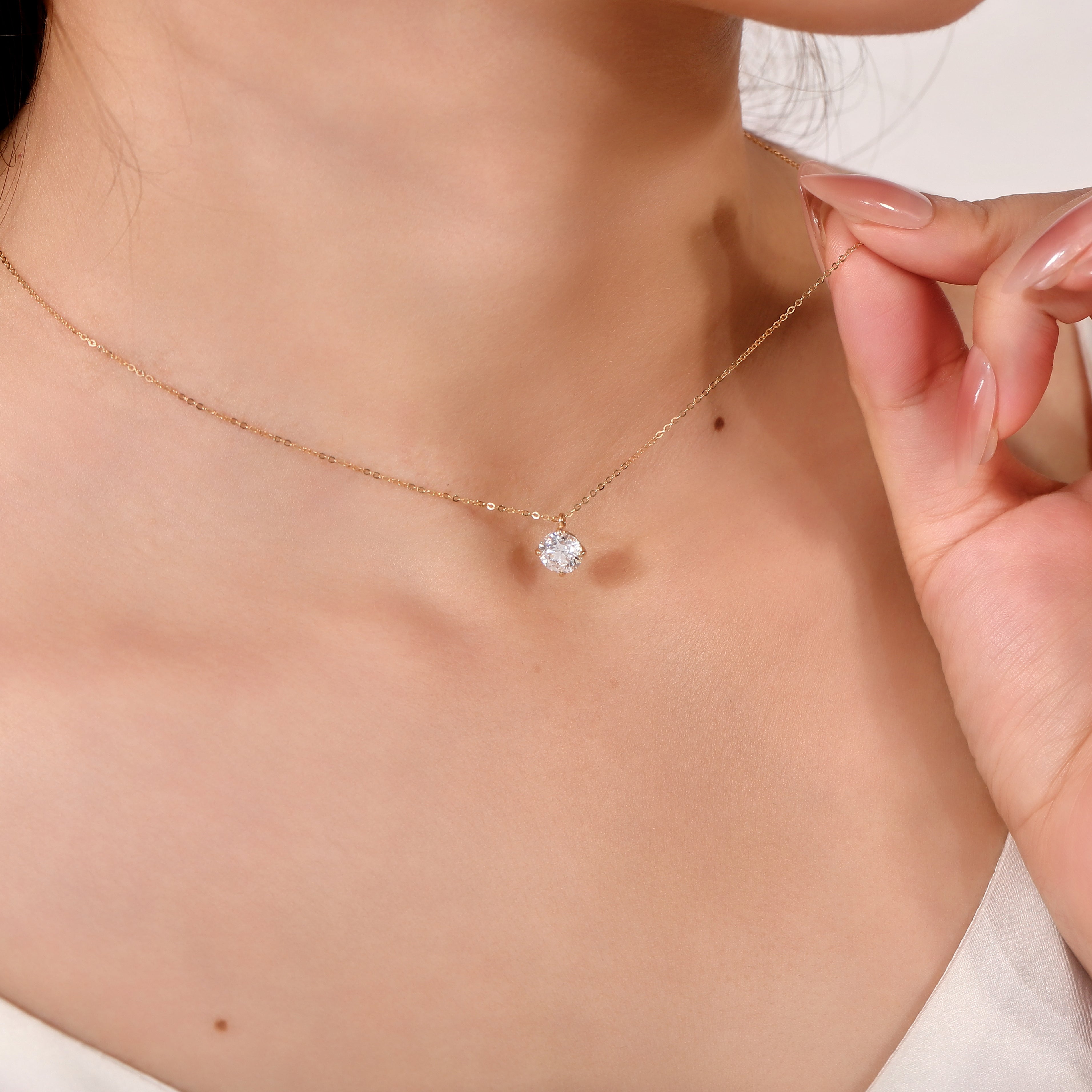 Aureate Solitaire Pendant Necklace | 1ct Round Lab Diamond Pendant Necklace in 18K Yellow Gold