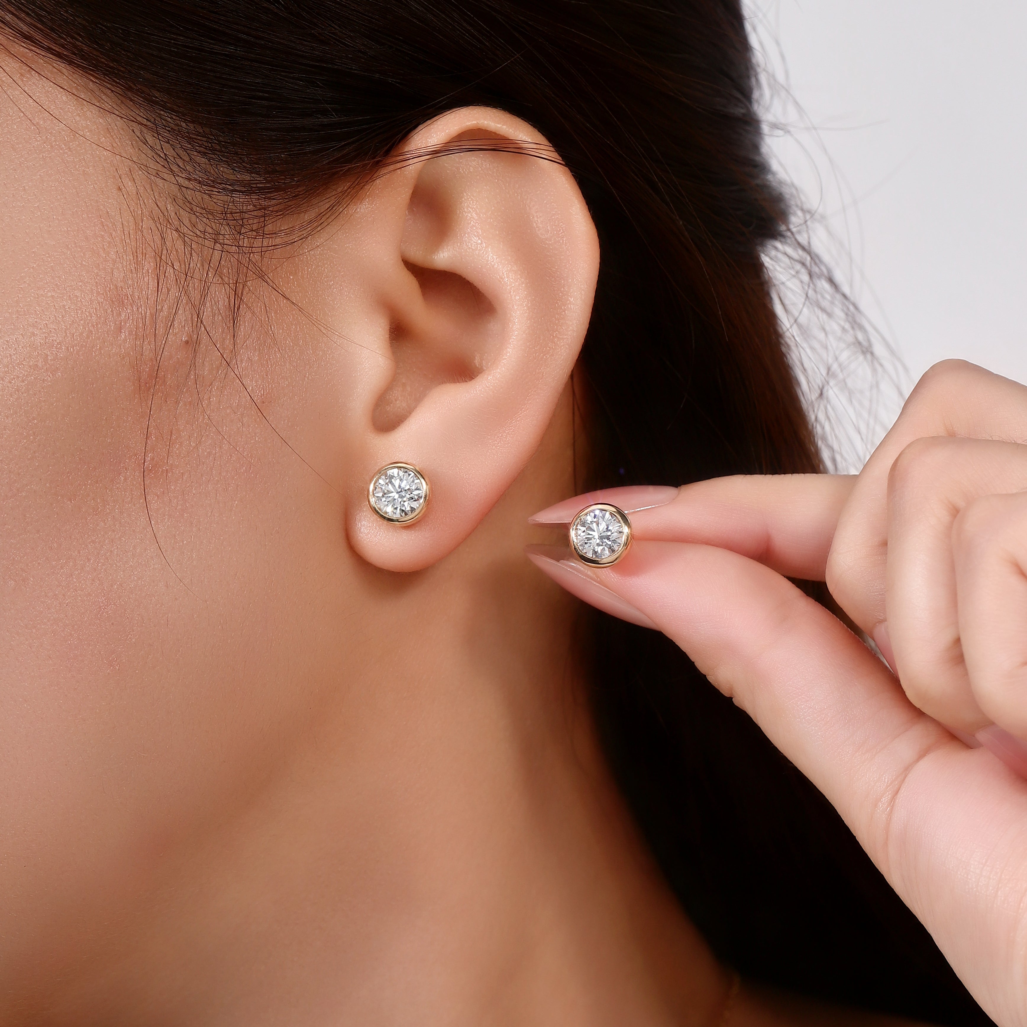 Classic Round Diamond Studs | Round-Cut Lab Diamond Earrings in 18K Yellow Gold