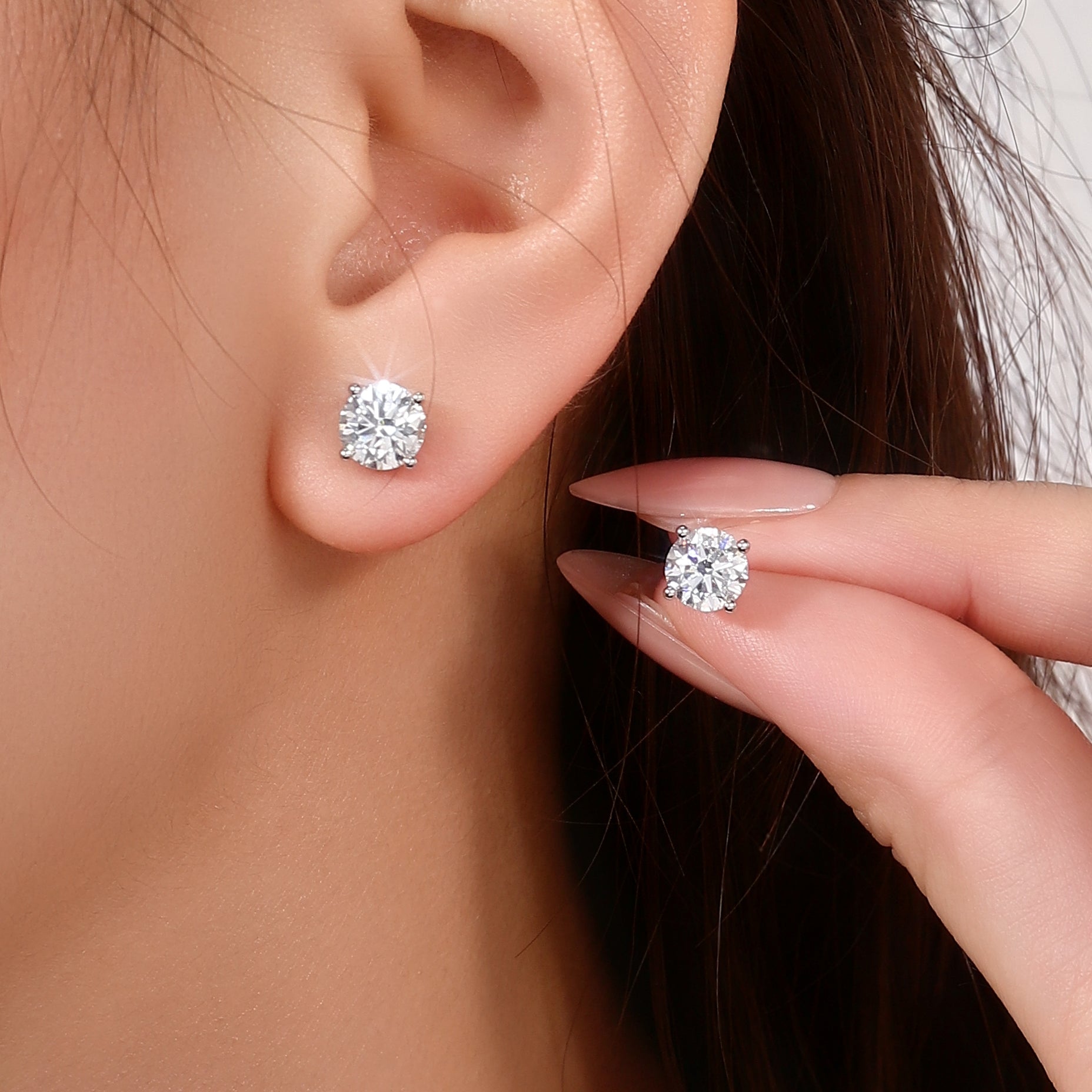 Solitaire 4 Claw Lab Diamond Earrings in 18K White Gold