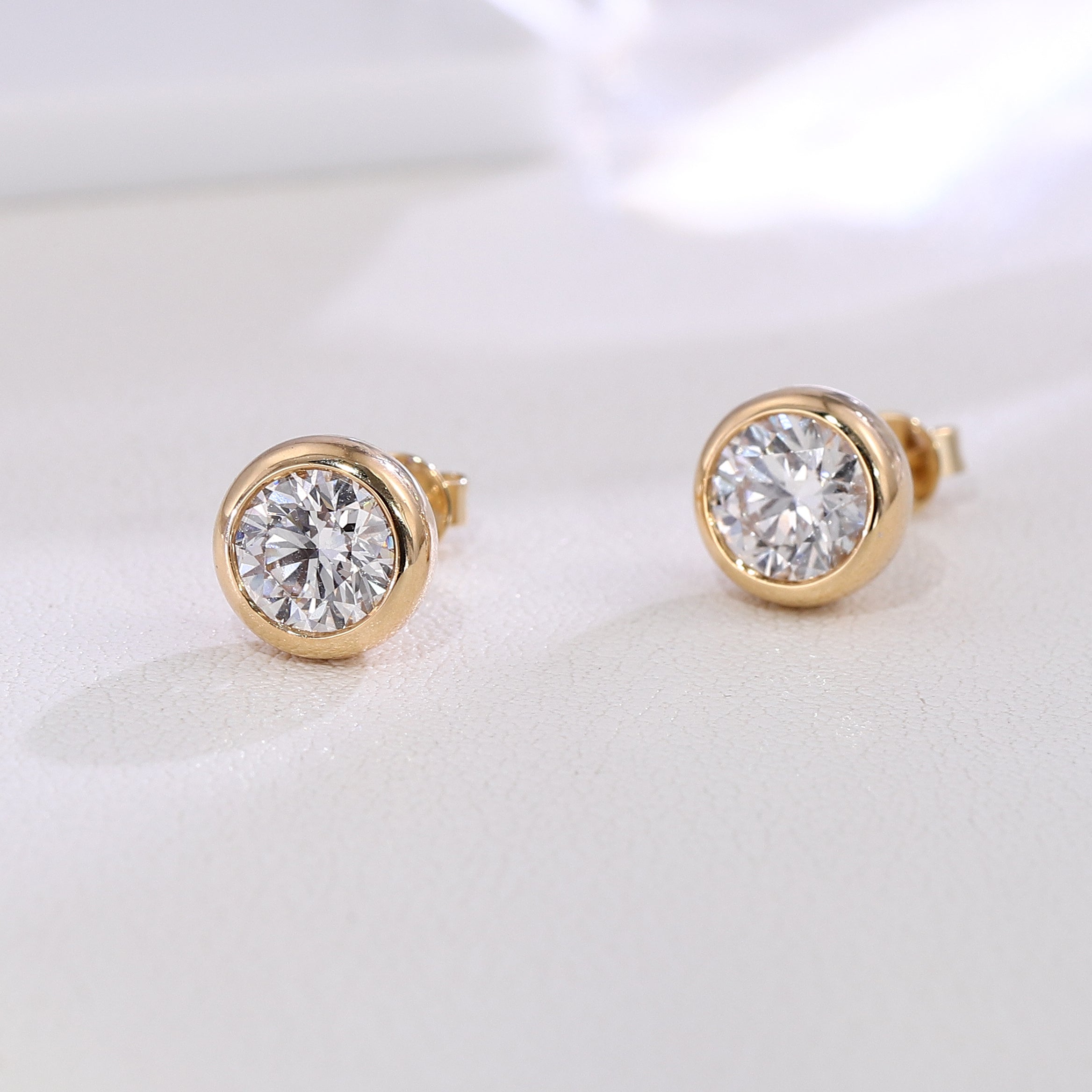 Classic Round Diamond Studs | Round-Cut Lab Diamond Earrings in 18K Yellow Gold