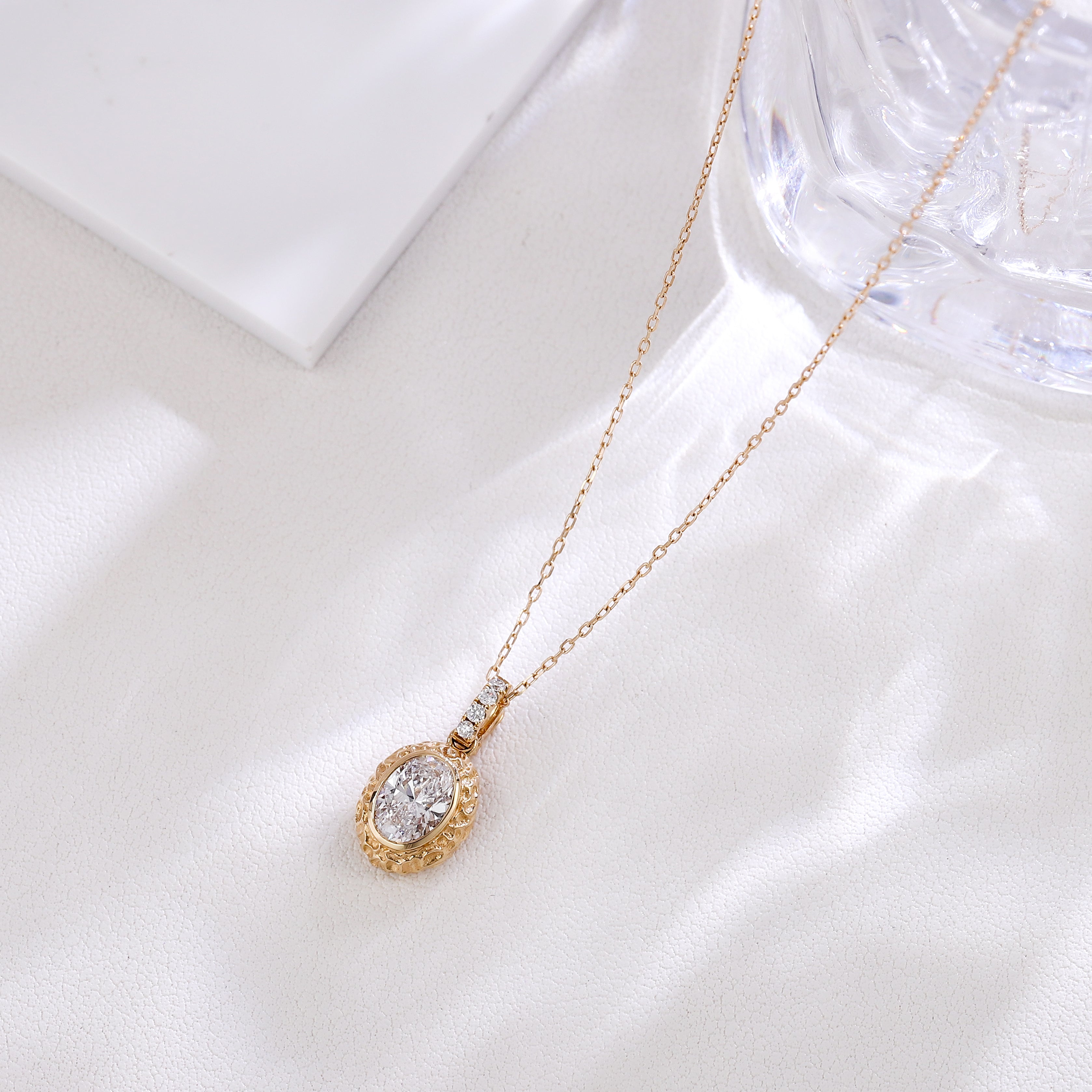 Vintage 18Kt Gold 1Ct Oval Cut Lab Diamond Pendant (Pendant Only)
