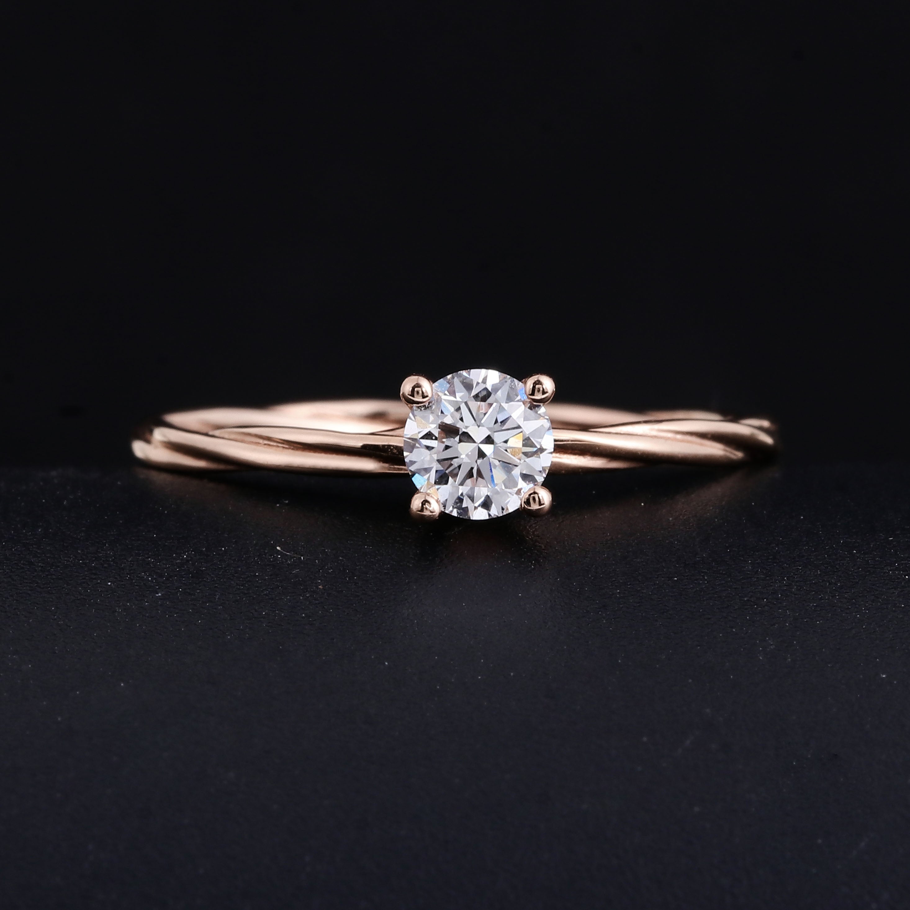 18K Yellow Gold Lab Grown Diamond Solitaire Rope Ring